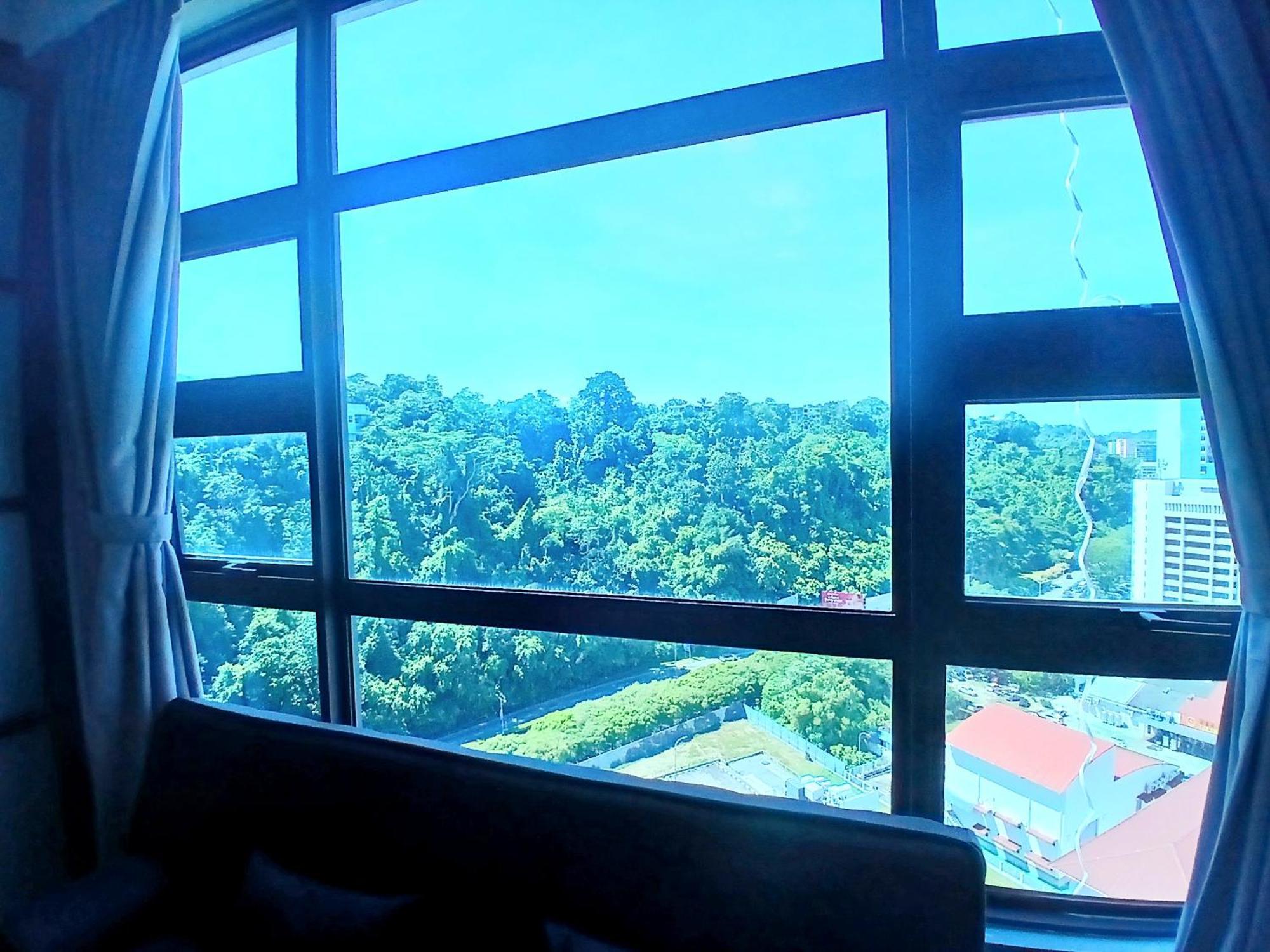 Jesselton Quay Kota Kinabalu City Centre By Lw Suites الغرفة الصورة