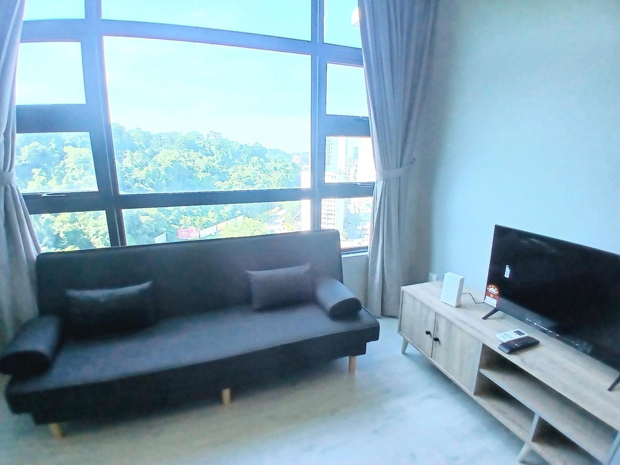Jesselton Quay Kota Kinabalu City Centre By Lw Suites الغرفة الصورة